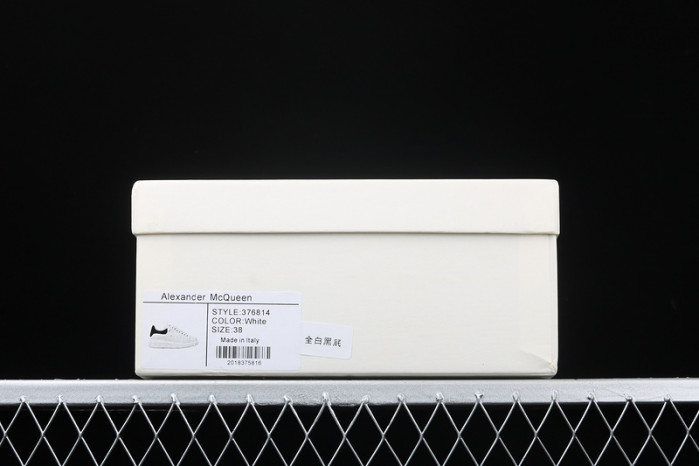 Mcqv*en oversized sneaker