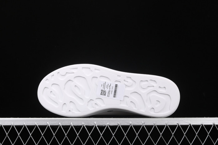 Mcqv*en oversized sneaker