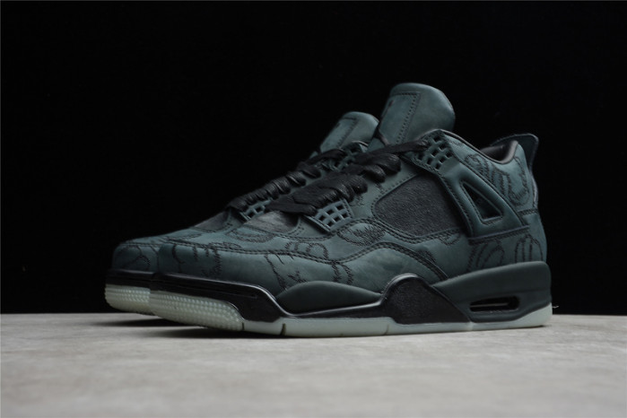 kaws x air jordan 4 retro 