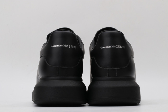 Mcqv*en oversized sneaker