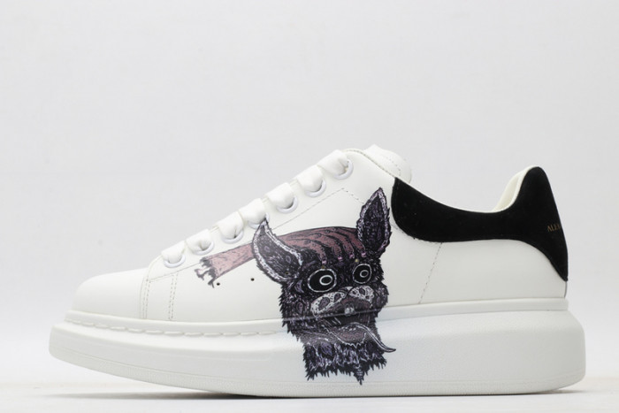 Mcqv*en oversized sneaker