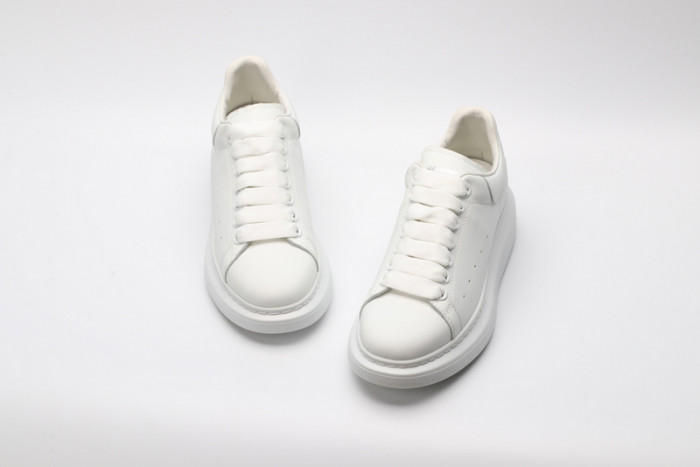 Mcqv*en oversized sneaker