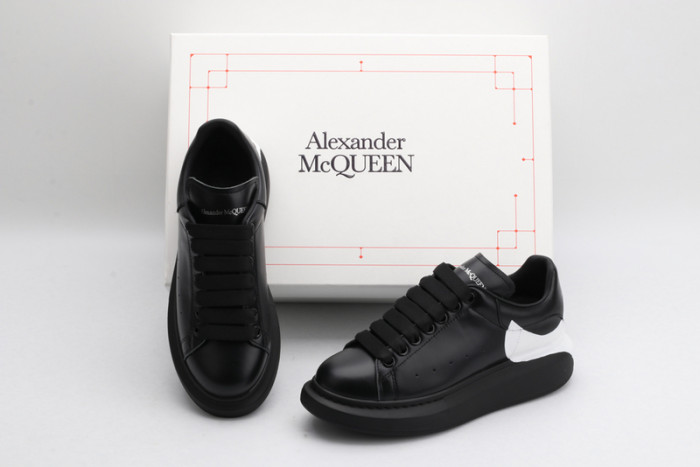 Mcqv*en oversized sneaker