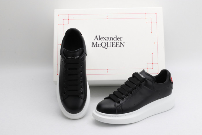 Mcqv*en oversized sneaker