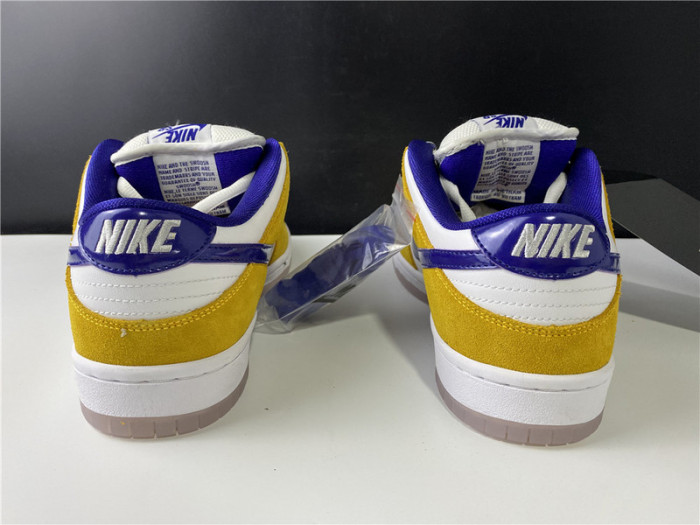 nike sb dunk low laser orange bq6817-800