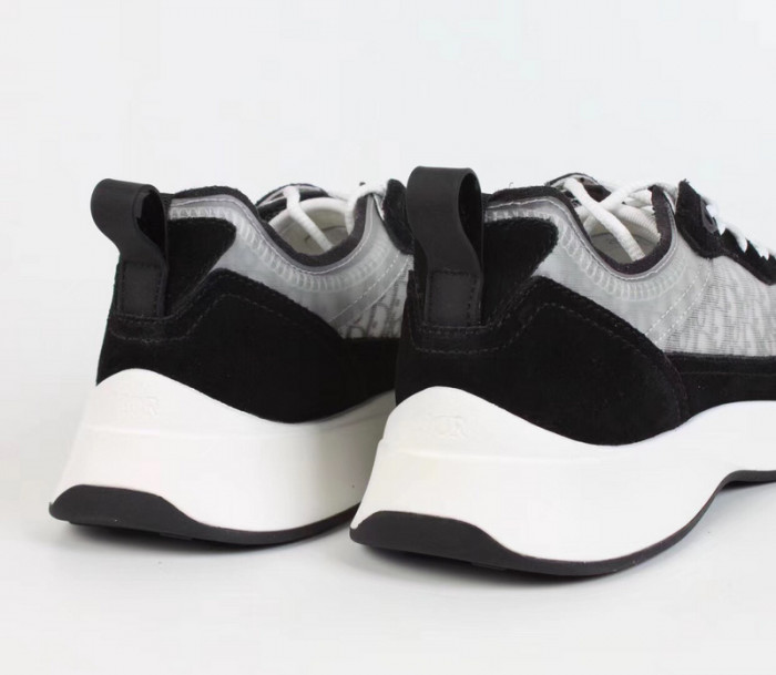 d1or b25 runner sneaker