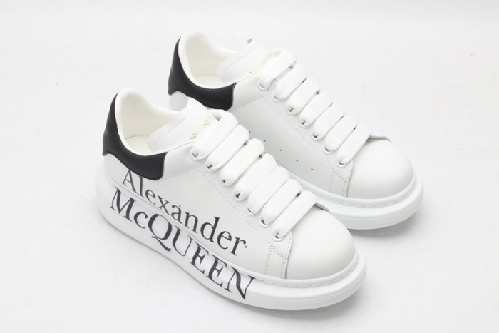 Mcqv*en oversized sneaker