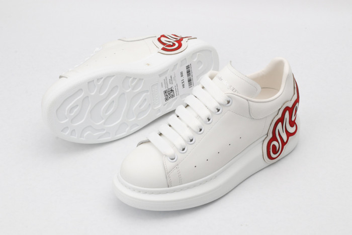 Mcqv*en oversized sneaker