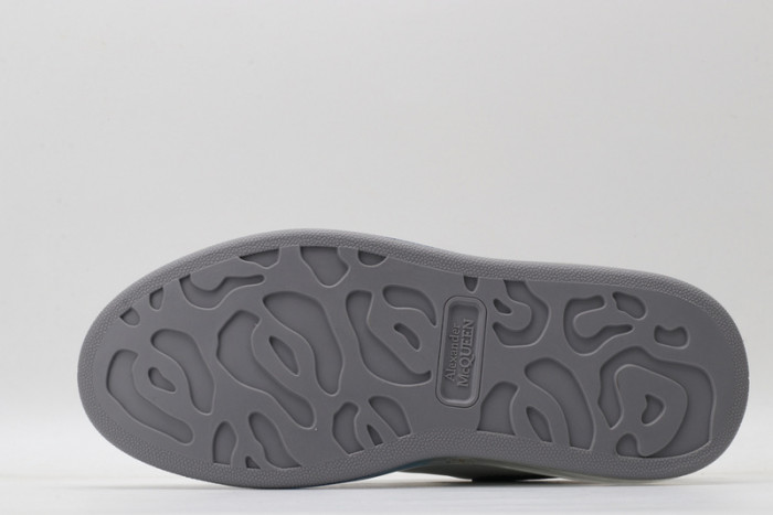 Mcqv*en oversized sneaker