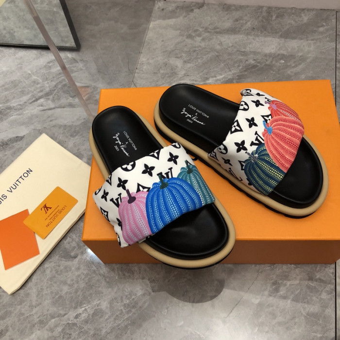 pool pillow comfort mule (EU35-EU45)