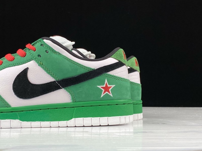 nike sb dunk low pro sb"heineken"304292-302