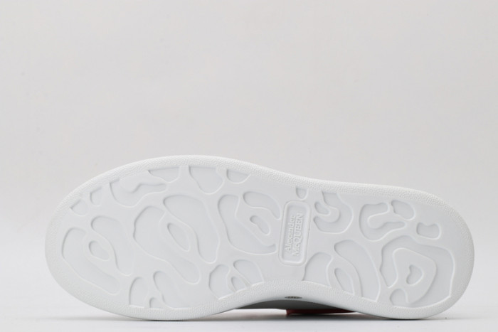 Mcqv*en oversized sneaker