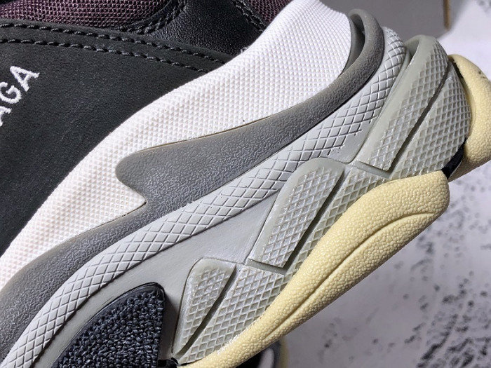 blc* triple s trainer