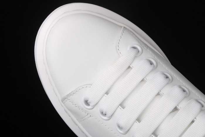 Mcqv*en oversized sneaker