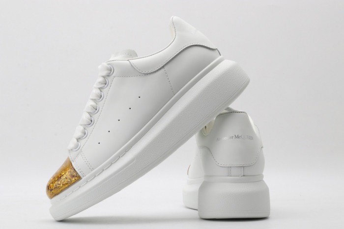 Mcqv*en oversized sneaker