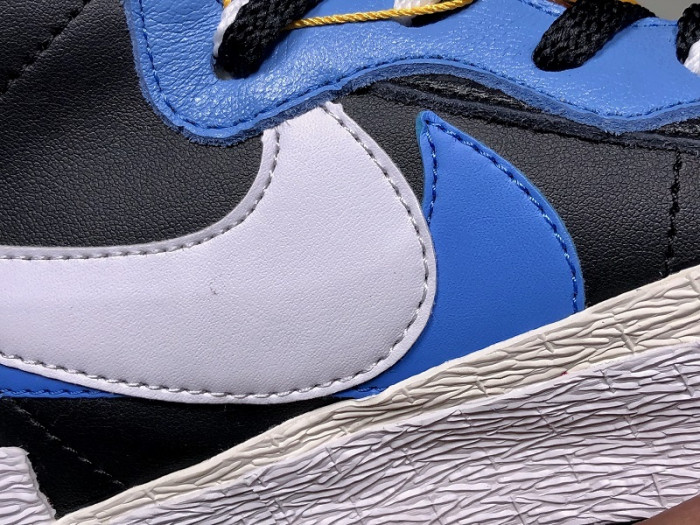 nike blazer mid sacai white black legend blue bv0072-001