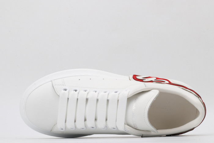 Mcqv*en oversized sneaker