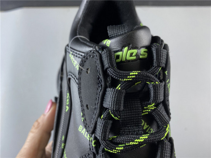 blc* triple s trainer