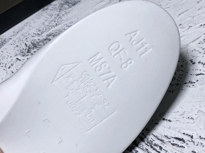 travis scott air jordan 6 medium olive cn1084-200