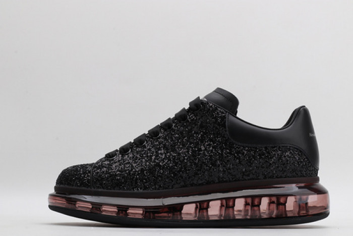 Mcqv*en oversized sneaker